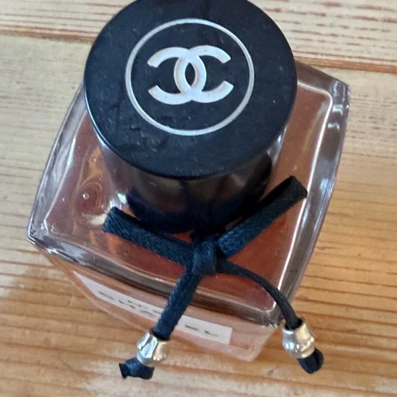 Chanel N°22 Perfume - 200ml N°22
LES EXCLUSIFS DE CHANEL – Eau de Parfum - Picture 9 of 9